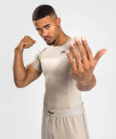 Rash Guard - Venum - 'G-Fit Air' - Lyhythihainen - Hiekka