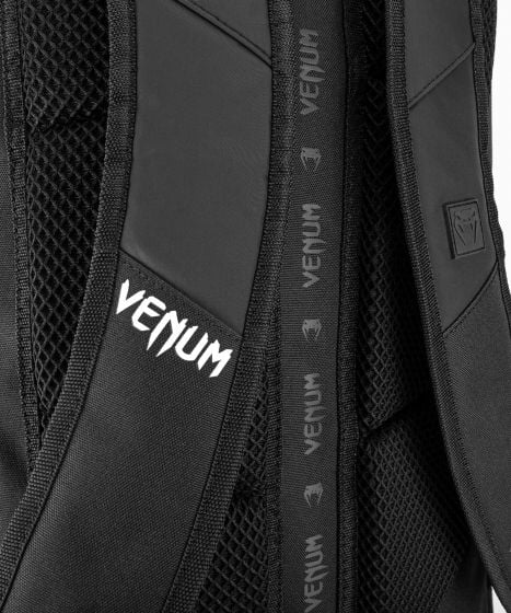 Reppu - Venum - 'Challenger Xtrem Evo' - Musta/Valkoinen