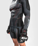 Rash guard - Venum - Okinawa 3.0 - Pitkä hihainen - Musta / Punainen