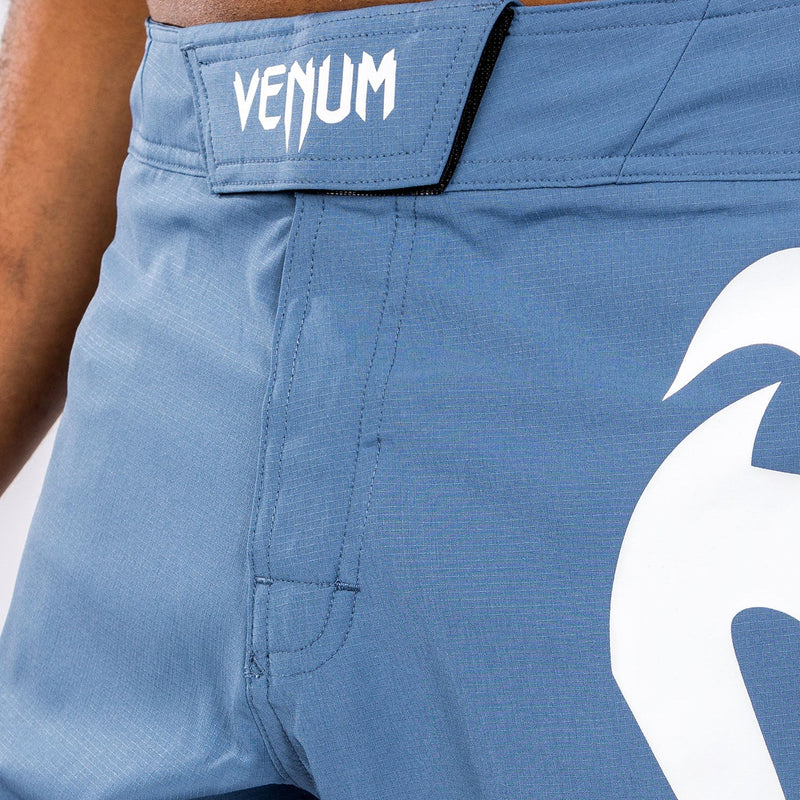 MMA Shorts - Venum - Light 5.0, Sininen/Valkoinen