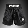 Muay Thai -Shortsit - Venum - Classic Evo - Musta/Valkoinen