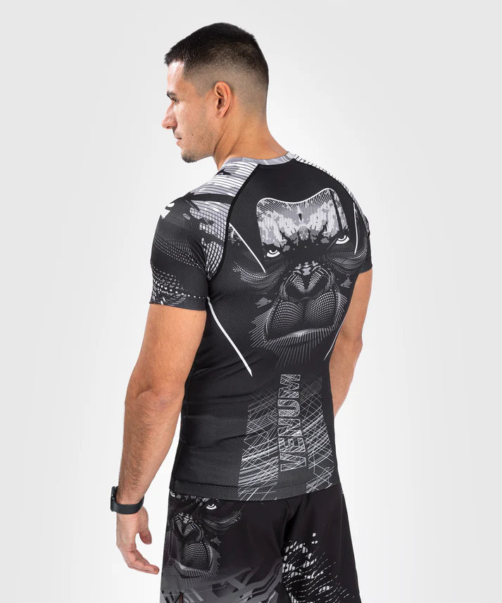 Rashguard - Venum - 'Gorilla Jungle' - Lyhythihainen - Musta/Valkoinen