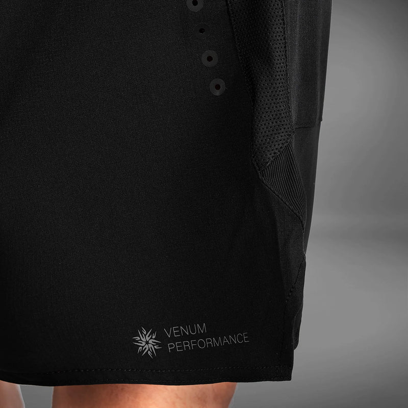 MMA Shortsit - Venum - G-Fit Air, Musta
