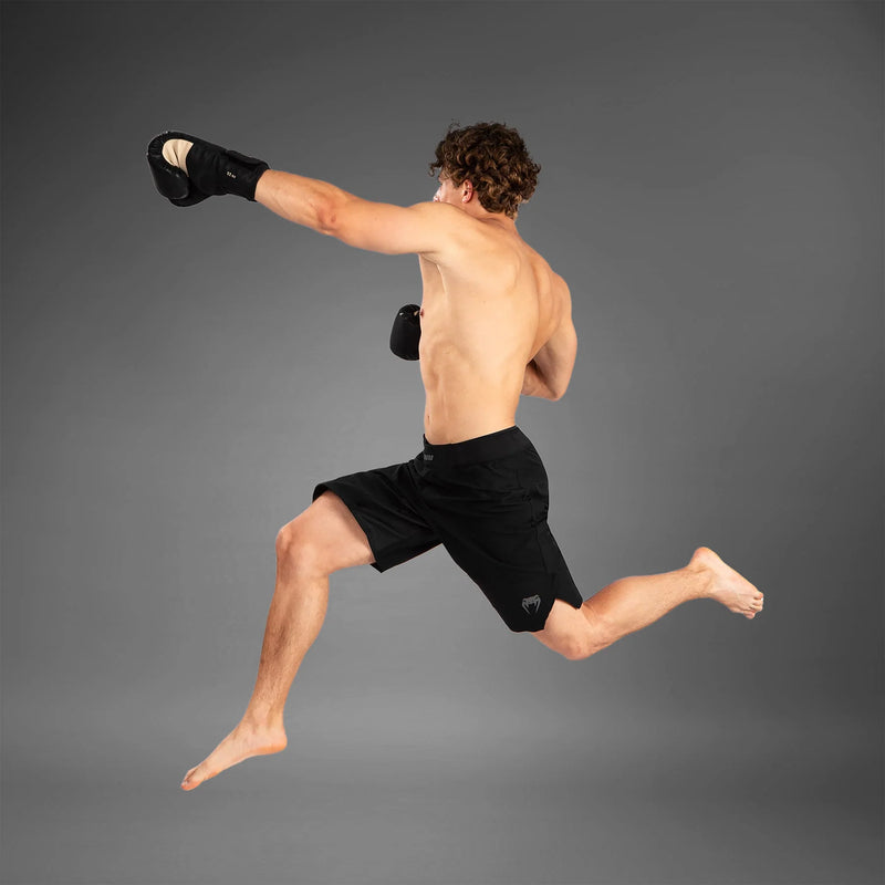 MMA Shortsit - Venum - G-Fit Air, Musta