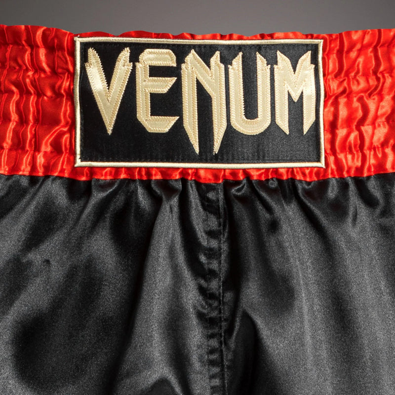 Muay Thai Shortsit - Venum - Classic - Punainen/Musta/Kulta