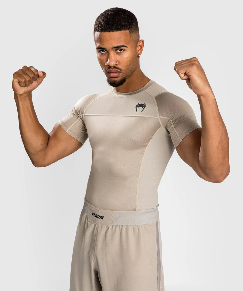 Rash Guard - Venum - 'G-Fit Air' - Lyhythihainen - Hiekka