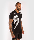 T-shirt - Men - Venum - 'Giant' - Black