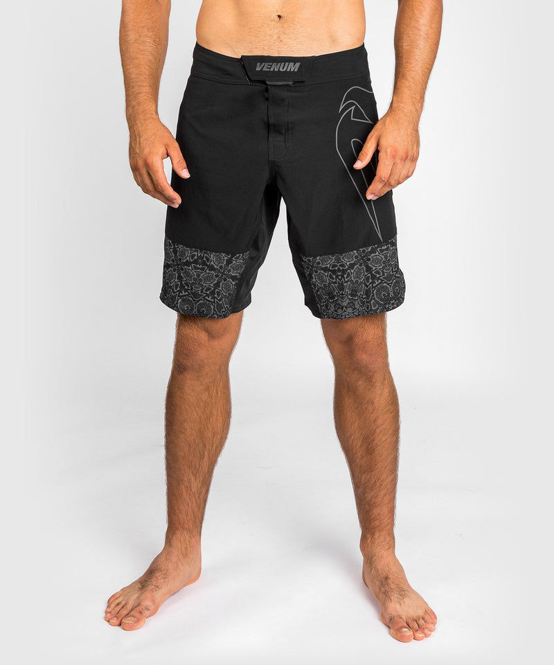 Fightshorts - Venum - Reflective Light 4.0 - Musta/Musta