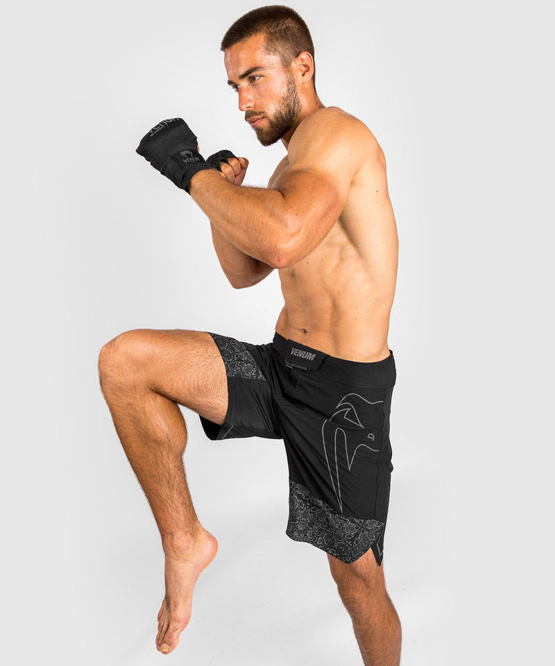 Fightshorts - Venum - Reflective Light 4.0 - Musta/Musta