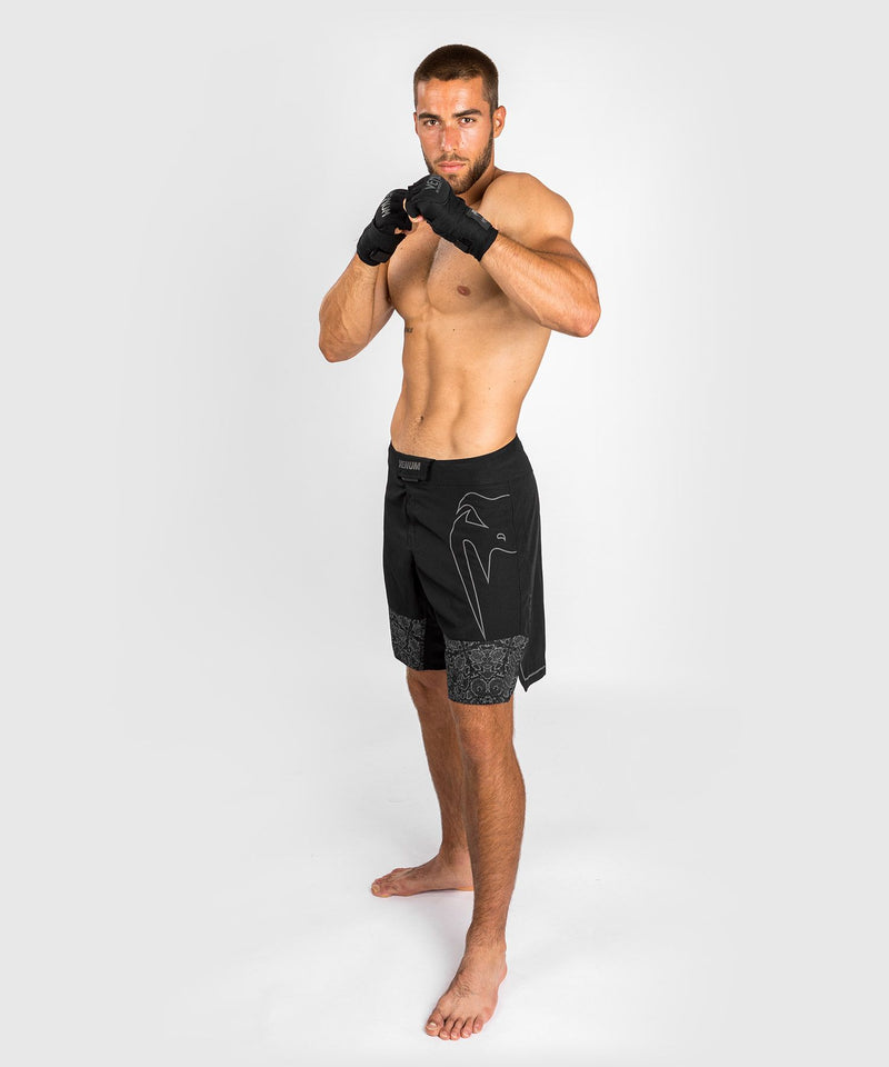 Fightshorts - Venum - Reflective Light 4.0 - Musta/Musta