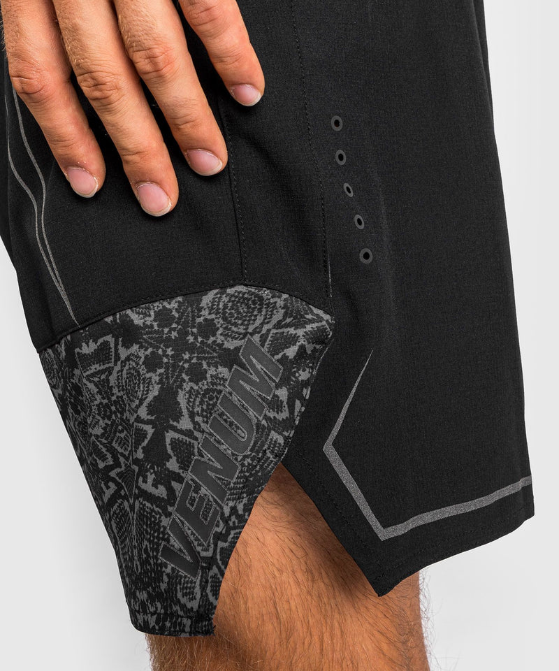 Fightshorts - Venum - Reflective Light 4.0 - Musta/Musta