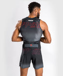 MMA-shortsit - Venum Okinawa 3.0 Shortsit - Musta/Punainen