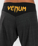 Fightshorts - Venum - Ares 2.0 - Musta/Kulta