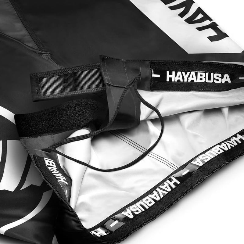 Fightshorts - Hayabusa - 'Icon Mid-Length' - Musta/Valkoinen