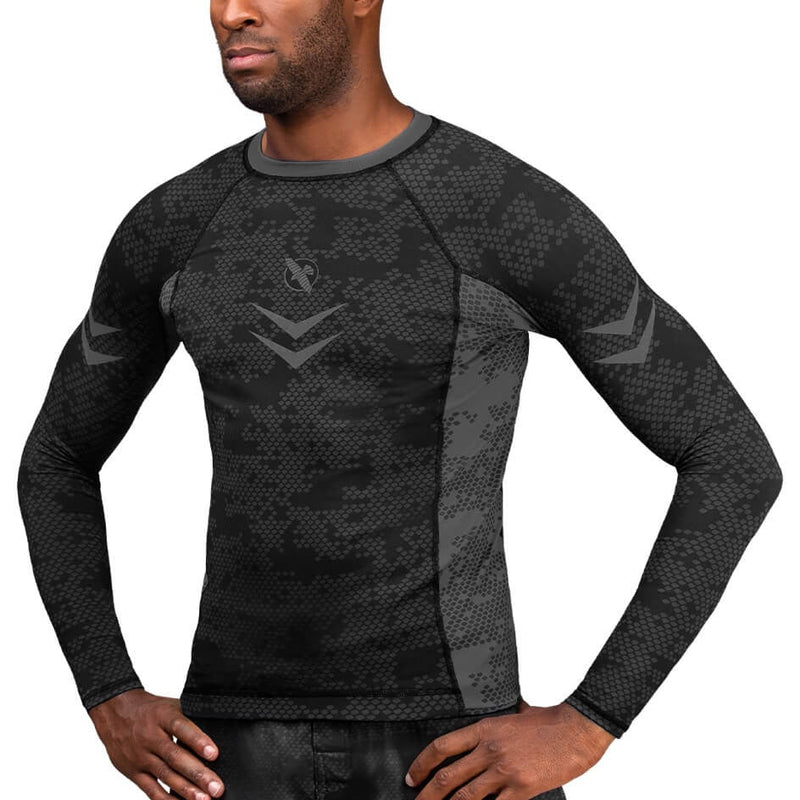 Rashguard - Hayabusa - 'Arrow Ranked' - Pitkähihainen - Musta