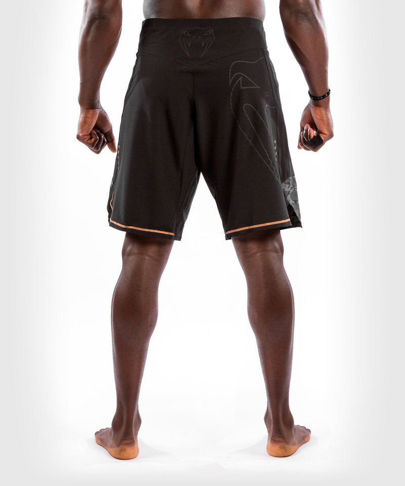 MMA Shorts - Venum - 'Light 4.0' - Black/BronzMMA Shorts - Venum - 'Light 4.0' - Black/Bronz